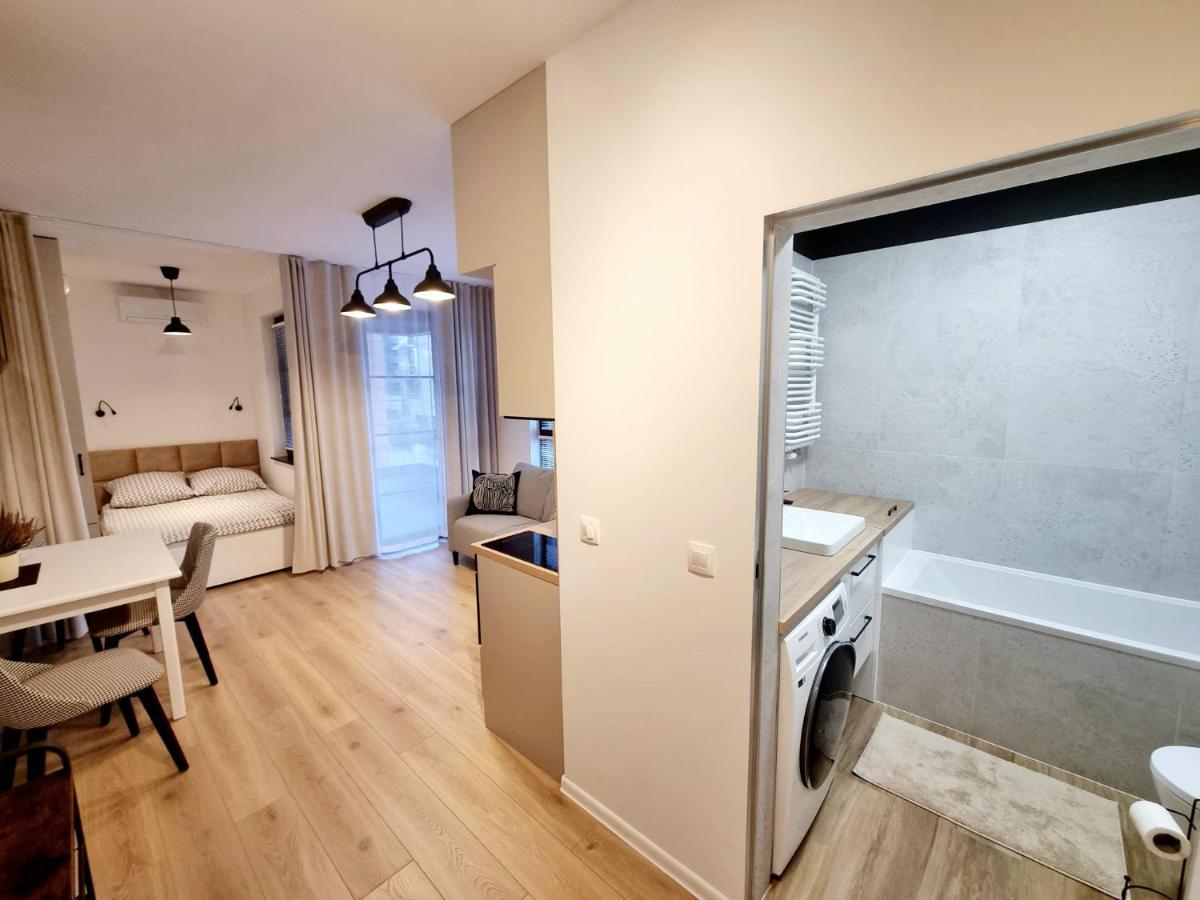 Doki Living Apartament 55 Gdansk Ngoại thất bức ảnh