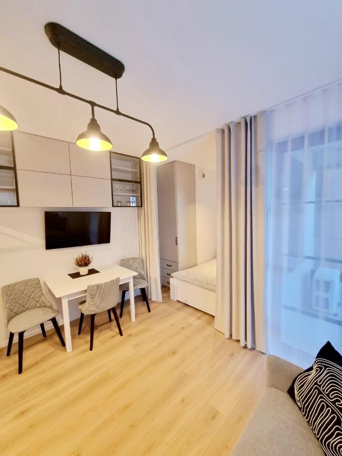 Doki Living Apartament 55 Gdansk Ngoại thất bức ảnh